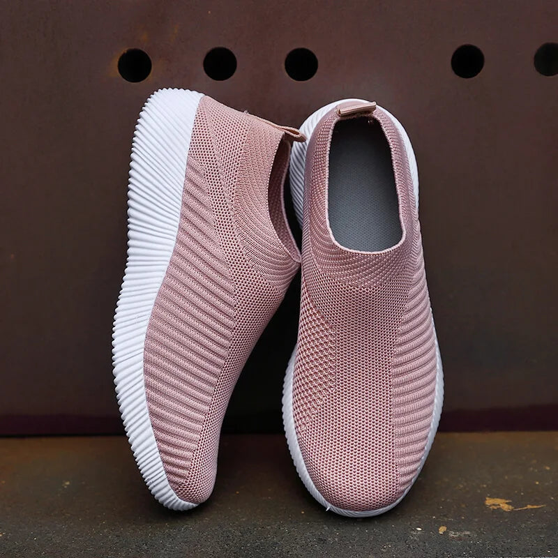 Women Flat Slip on White Shoes Woman Lightweight Sneakers Women Casual Summer Autumn Walking Mesh Running Sports Shoes 2024