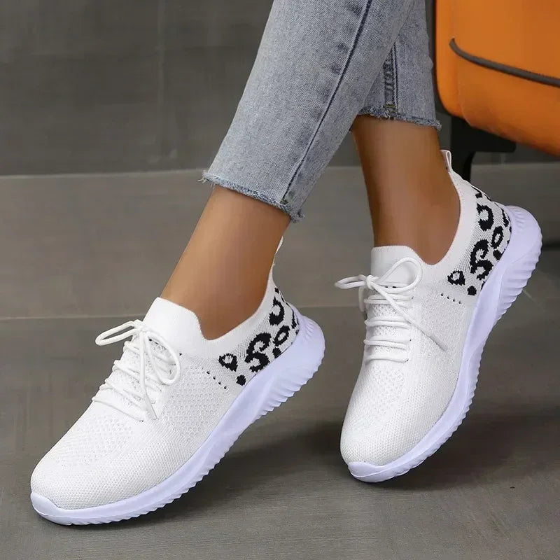 New Women's Vulcanized Shoes Fashion Women Orthopedic Sneakers Versatile Female Shoes Mesh Breathable Shoes Zapatos Para Mujeres