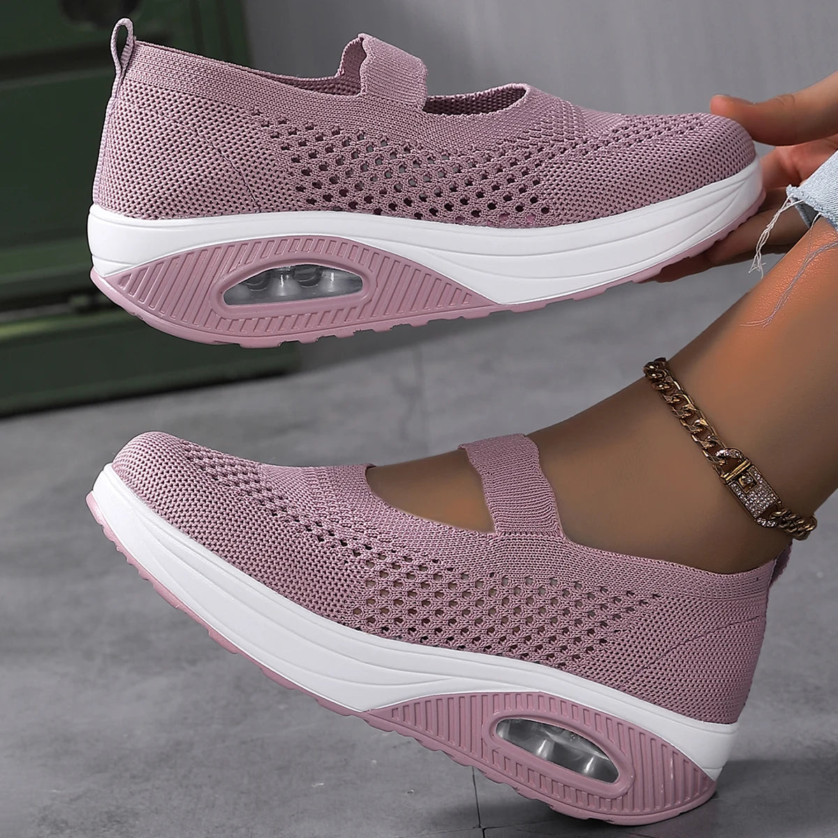 Fashion Woman Vulcanize Platform Casual Sneakers Women Flats Mesh Breathable Running Walking Shoes Chunky Sports