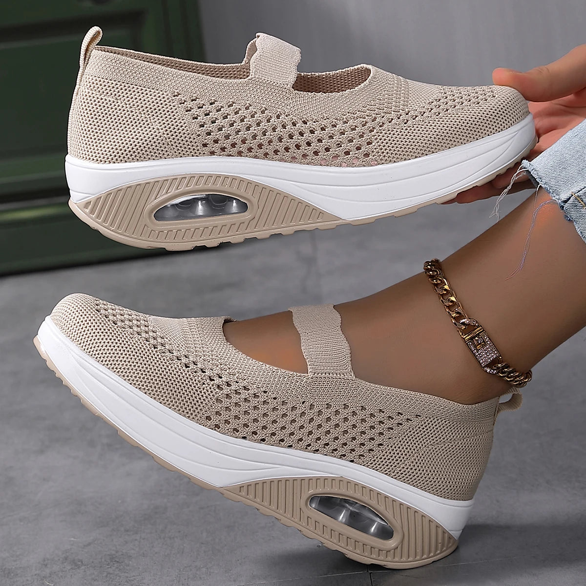 Fashion Woman Vulcanize Platform Casual Sneakers Women Flats Mesh Breathable Running Walking Shoes Chunky Sports