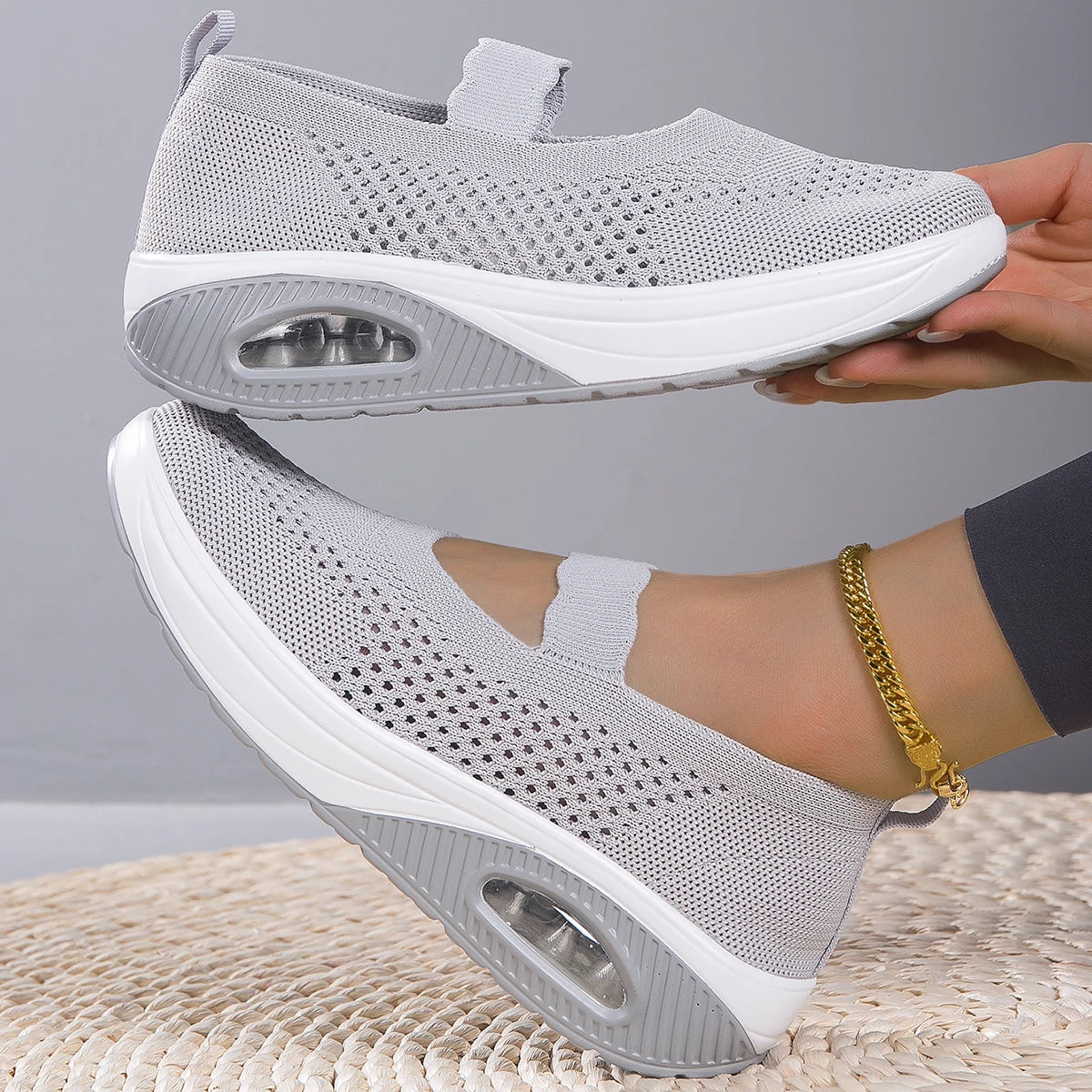 Fashion Woman Vulcanize Platform Casual Sneakers Women Flats Mesh Breathable Running Walking Shoes Chunky Sports