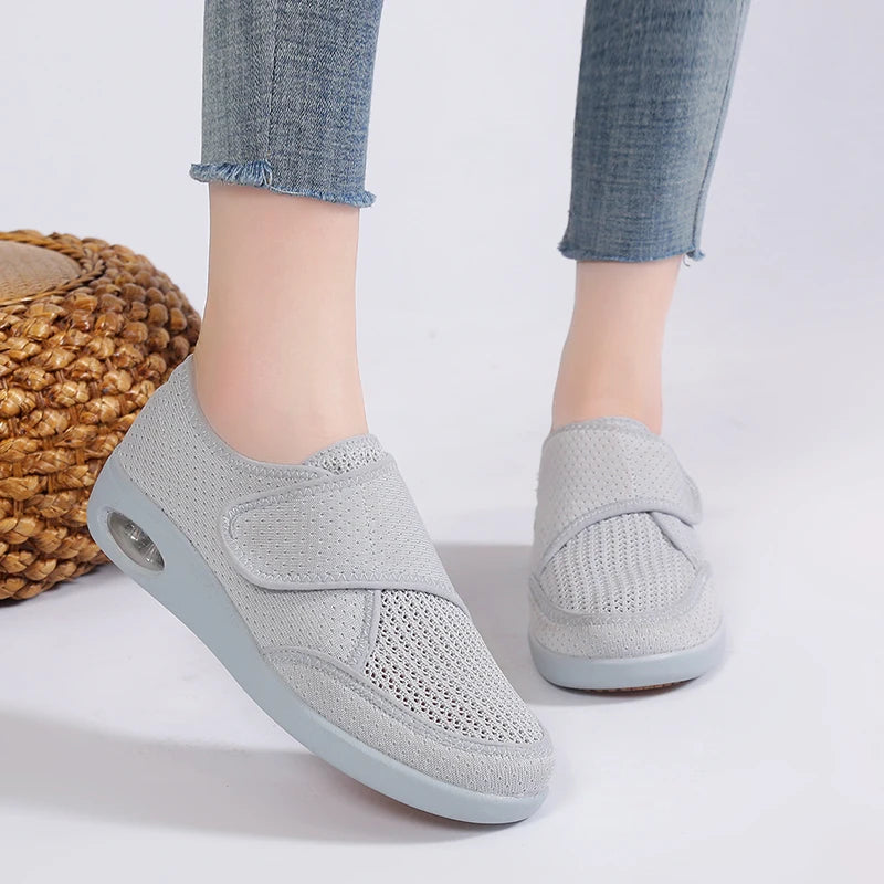Unisex Walking Shoes Men Diabetic Shoes Elderly Casual Solid Color Flat Shoes Women Soft Comfortable Sneakers Plus Size